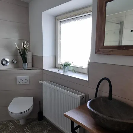 Lejlighed Altstadtwohnung Modern Red