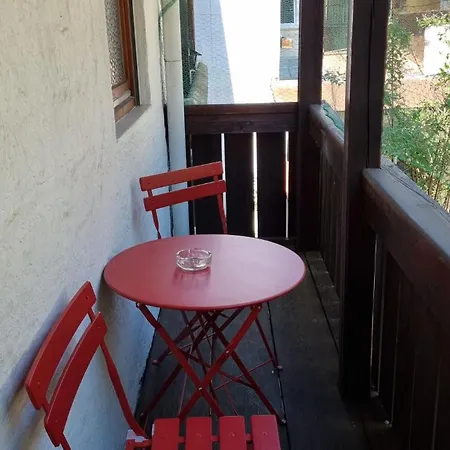 Altstadtwohnung Modern Red * Landsberg am Lech